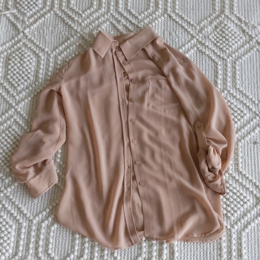 Button-up nude top